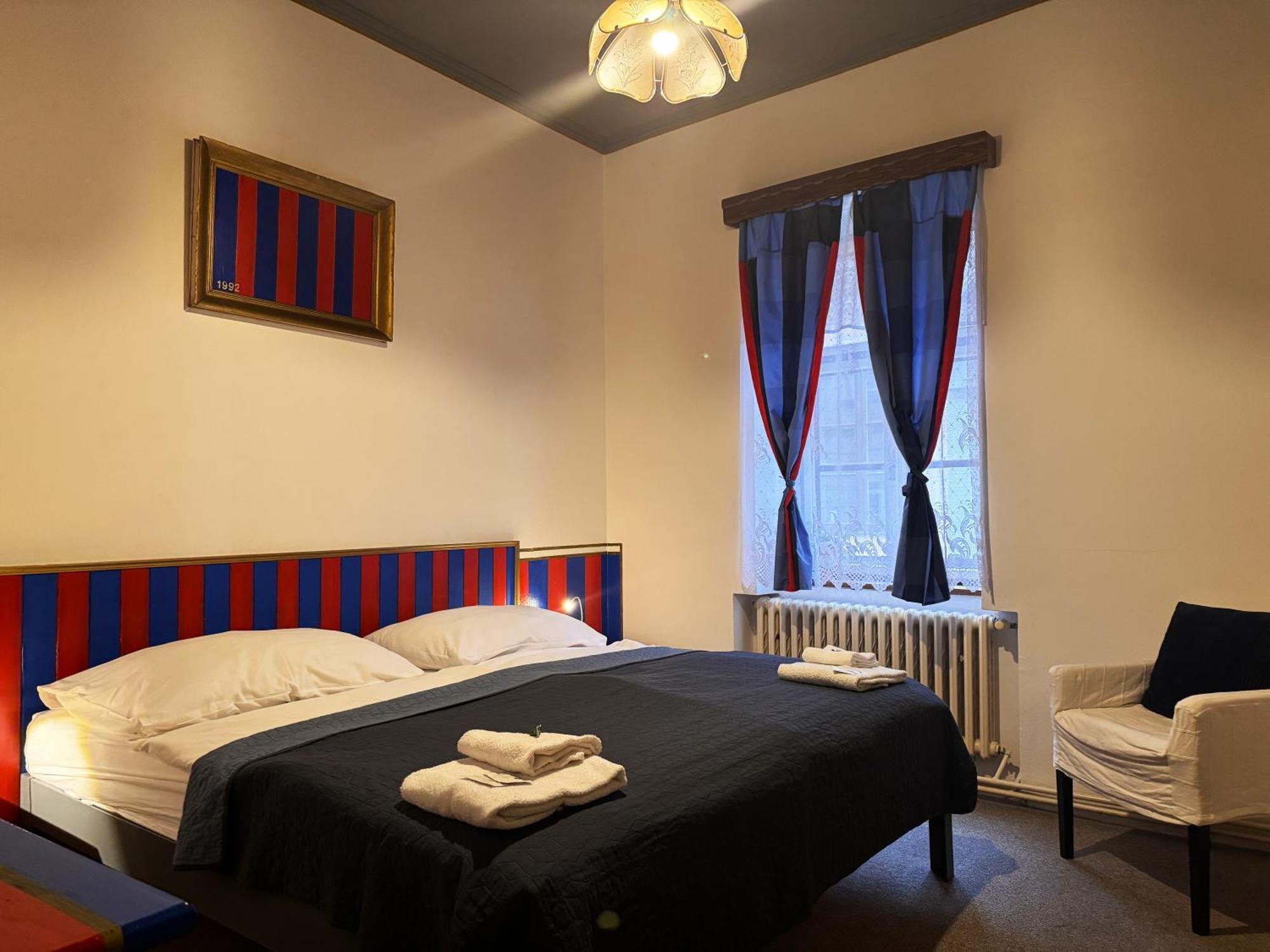 Pension Alfa & Whisky Pub طابور المظهر الخارجي الصورة