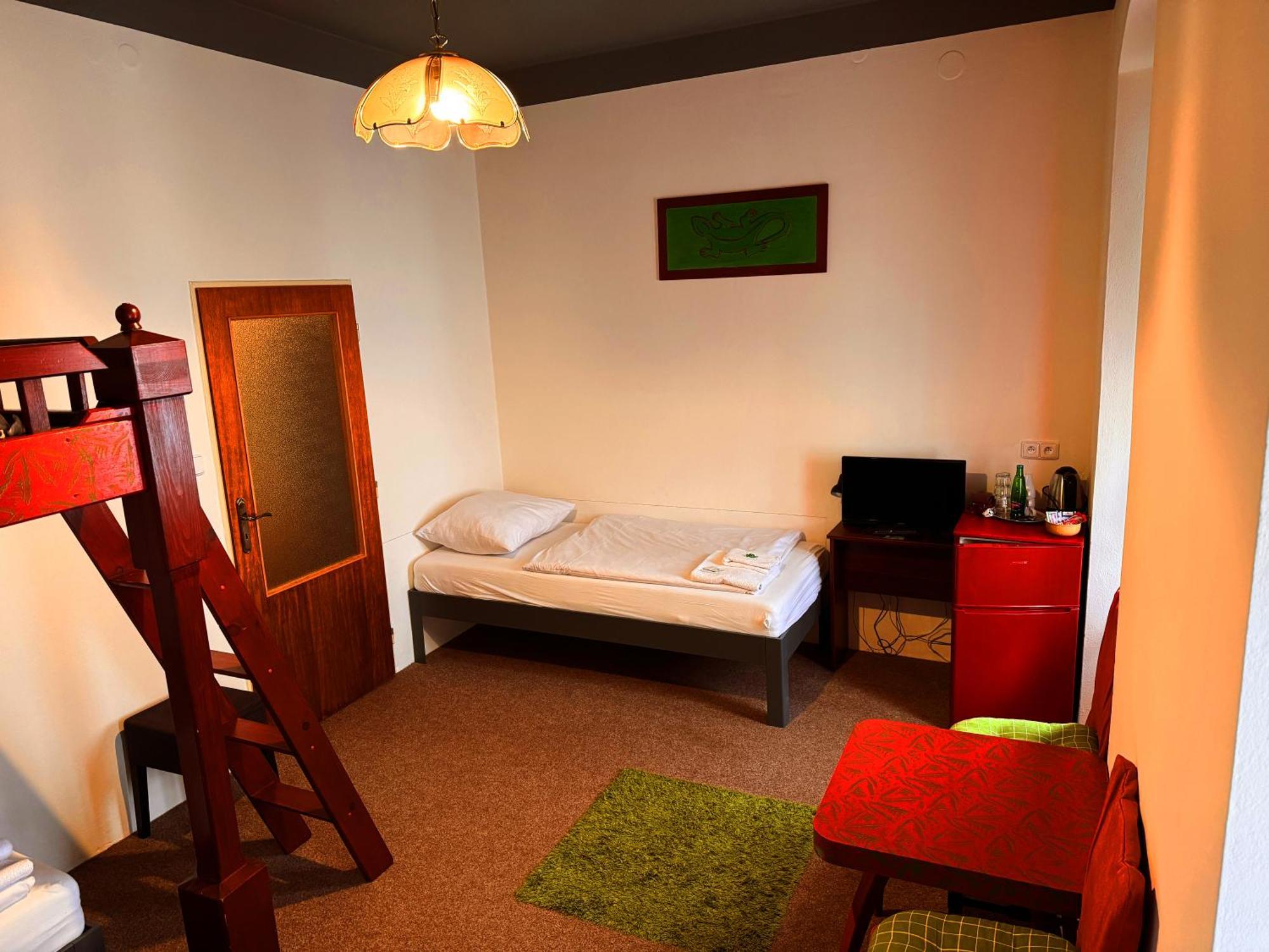 Pension Alfa & Whisky Pub طابور المظهر الخارجي الصورة